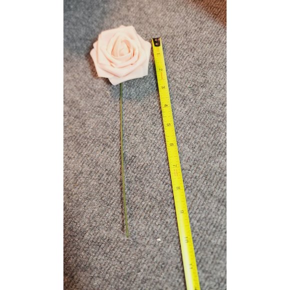 New Open Box Floroom Artificial Roses Flowers Blush Pink leaves Wires 18 Each - Picture 5 of 8